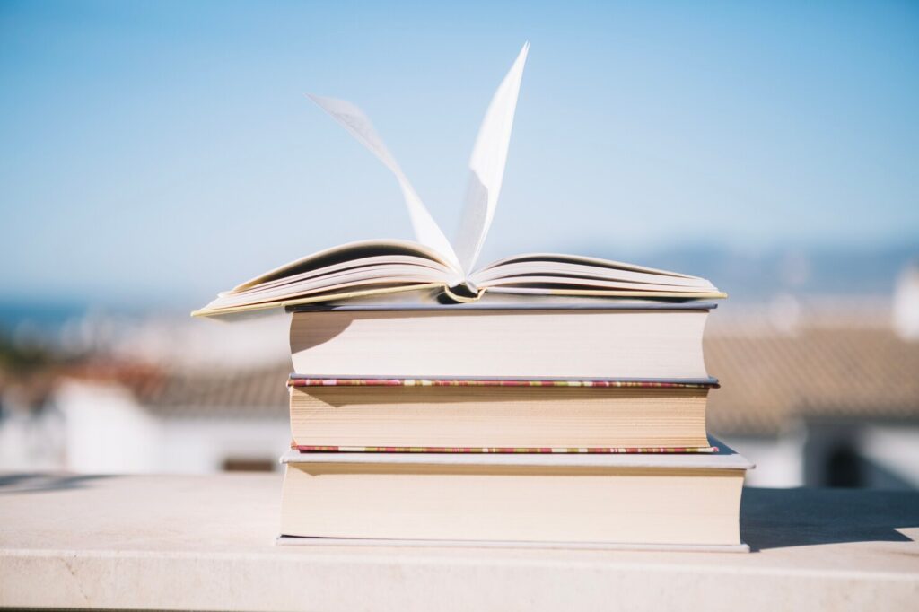 بهترین کتاب های موفقیت؛ راهنمای جامع برای ساختن زندگی ایدهآل