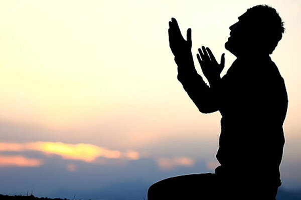 تسلیم در برابر خداوند؛ مسیر آرامش، ایمان و تحقق خواستهها