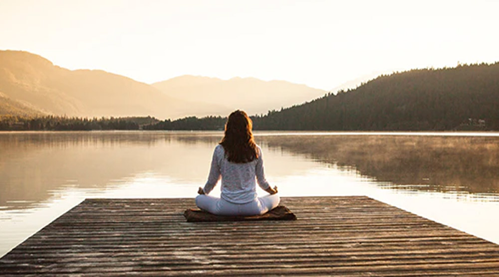 چطور با مدیتیشن، فرکانس ذهنیمون رو بالا ببریم؟